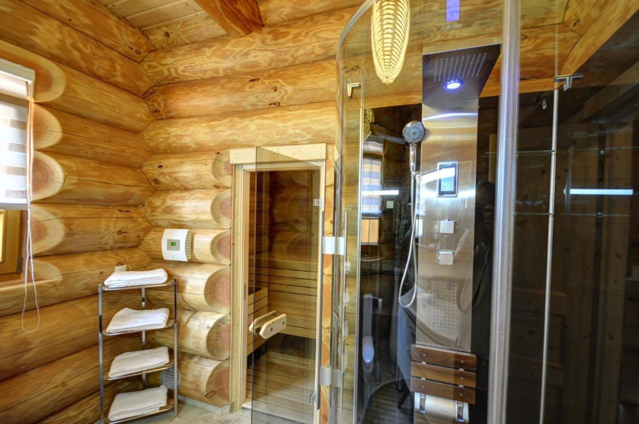 Luxus-Ferienhaus Blockhaus Chalet Nr 2 Toplage Am Feldberg Mit Sauna, Outdoor-Hottub, Kamin Auf 1300M Uem Feldberg (Baden-Wurttemberg) Exterior foto